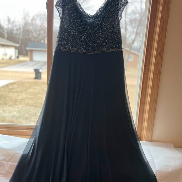 Blue MOB or Formal Plus Size Dress - Picture 1 of 4